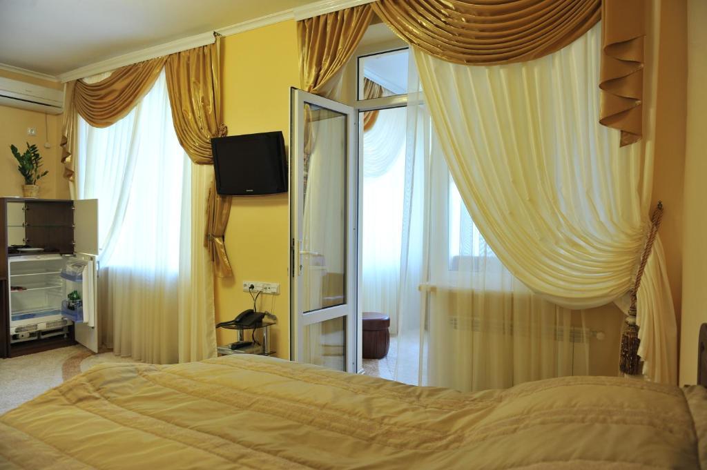 צ'רנוביץ Andinna Hotel מראה חיצוני תמונה